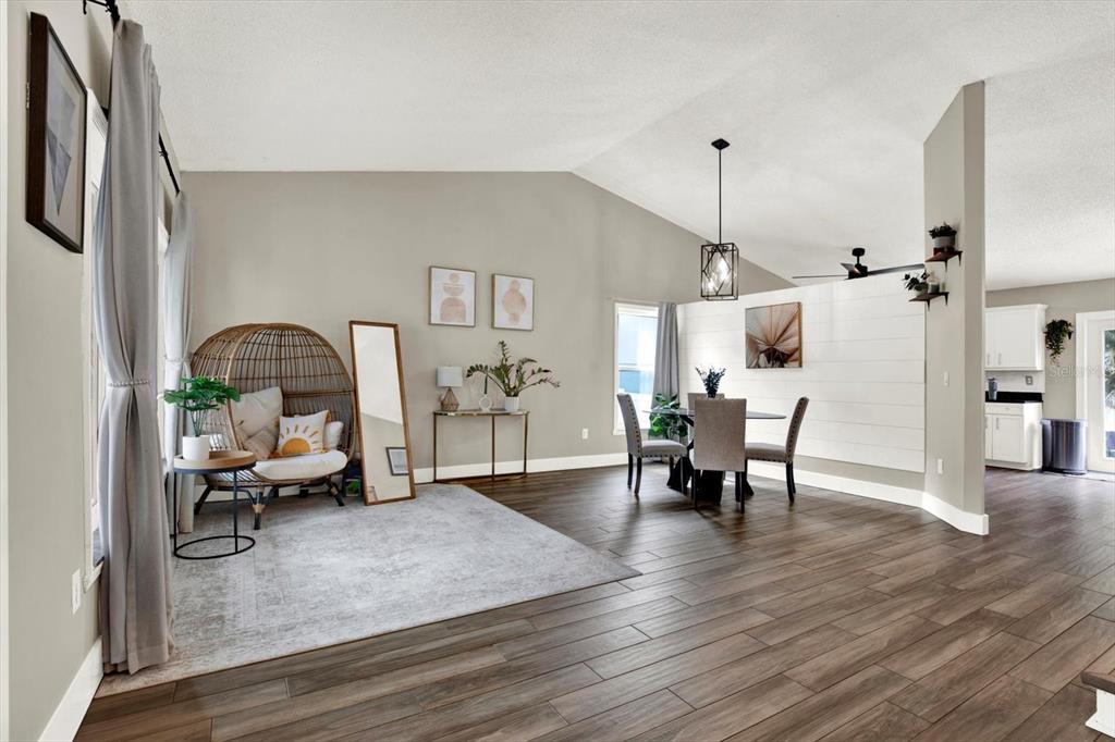 3213 MONTROSE CIRCLE, PALM HARBOR, FL — photo 3 of 30