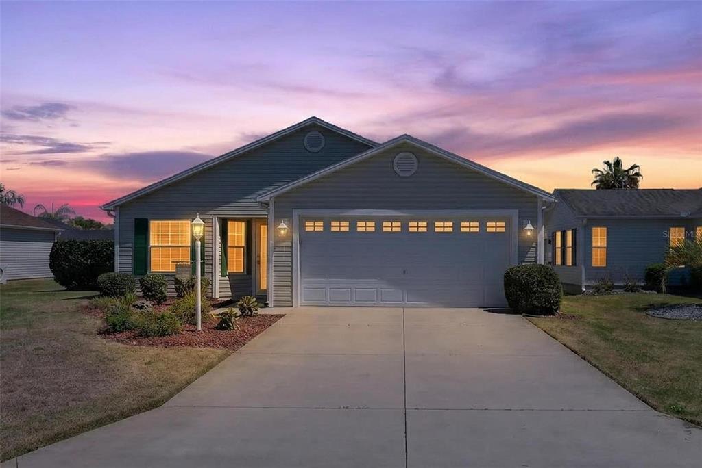 2584 BUTTONWOOD RUN