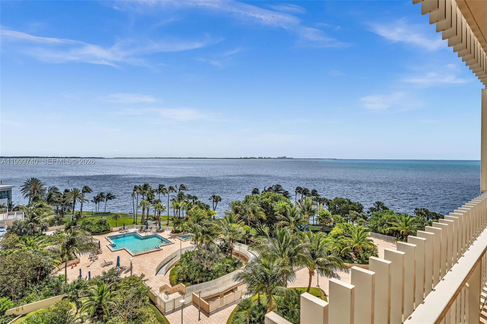 2 Grove Isle Dr # B805, Miami FL 33133