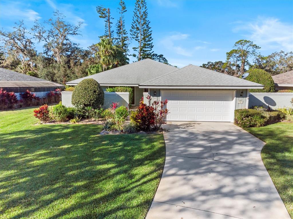 38 GRENEWOOD LANE
