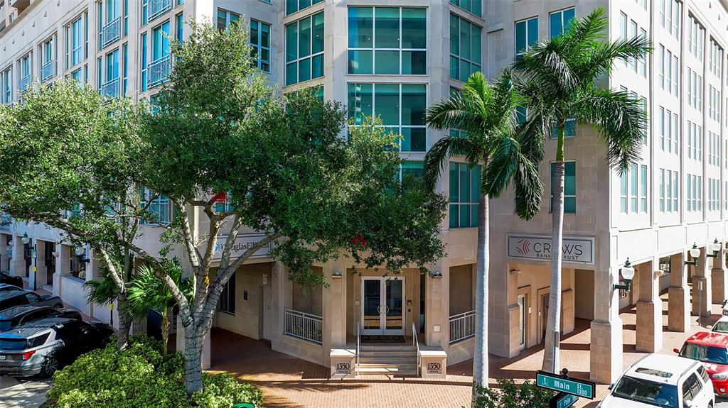 1350 MAIN STREET UNIT 707