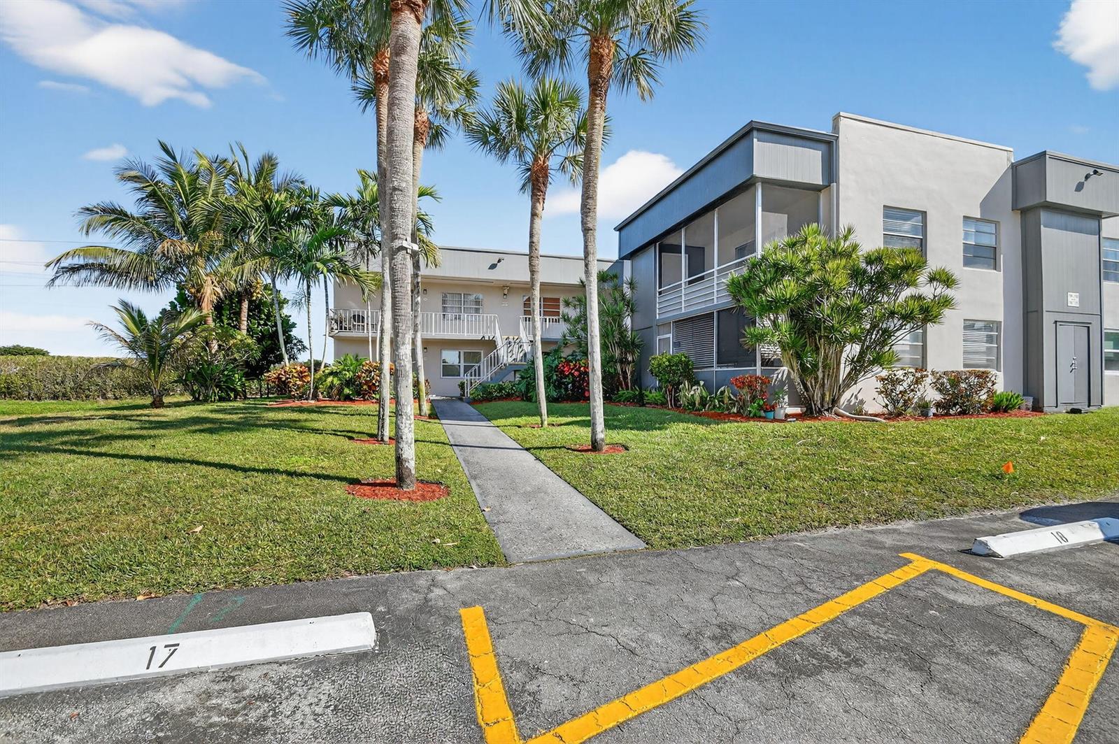 743 Burgundy P, Delray Beach FL 33484