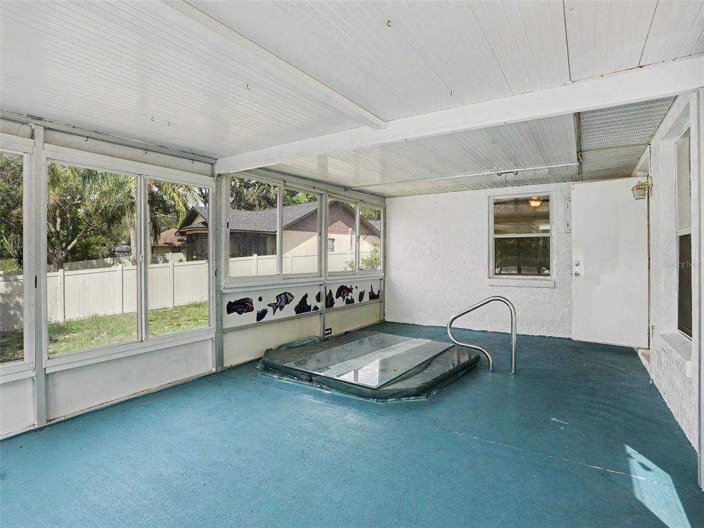 808 CHAMBERLAIN LOOP, LAKE WALES, FL — photo 4 of 20