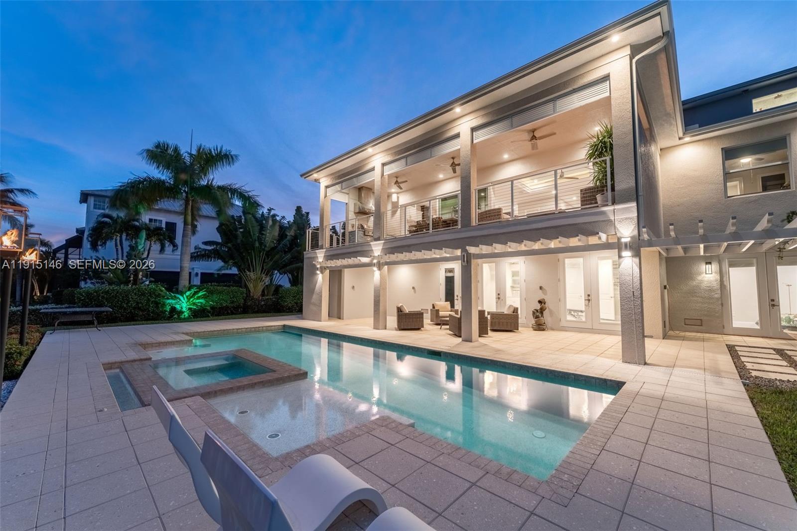 6521 Jacobs DR, Fort Myers FL 33908