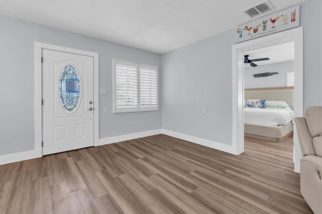 528 77TH AVENUE, ST PETE BEACH, FL — photo 3 of 30
