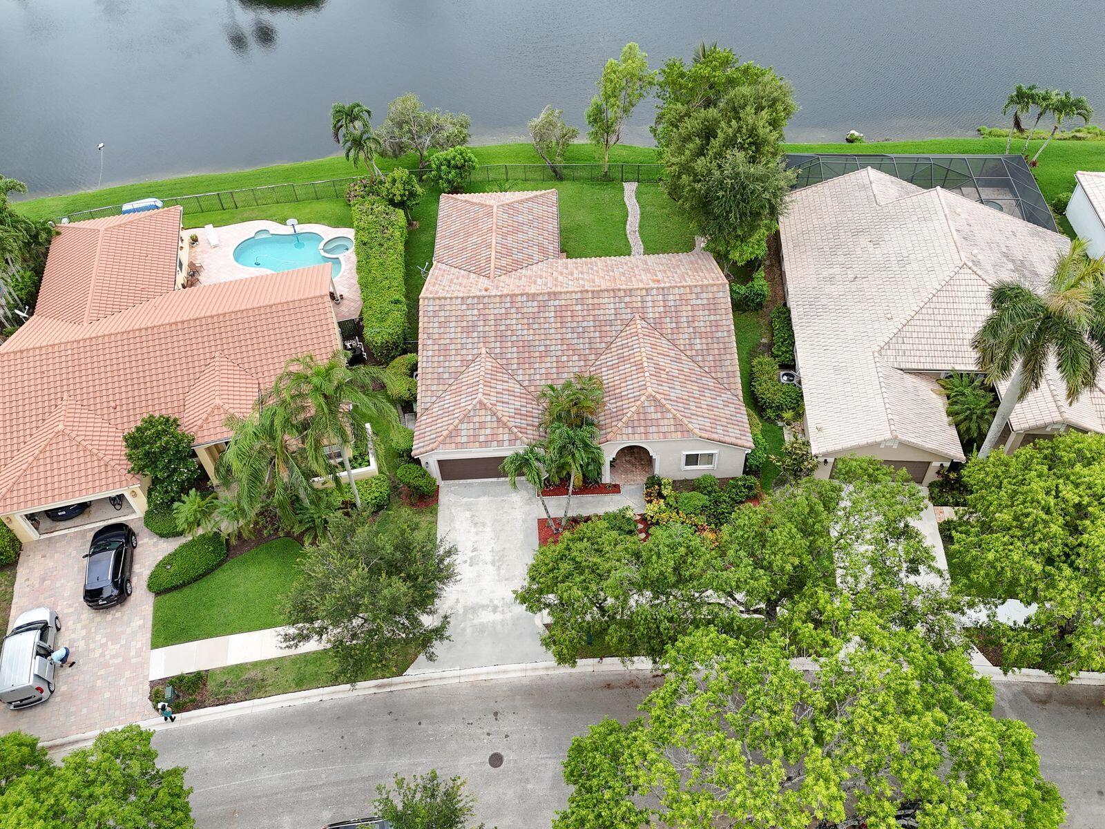 1968 Water Ridge Drive, Weston FL 33326