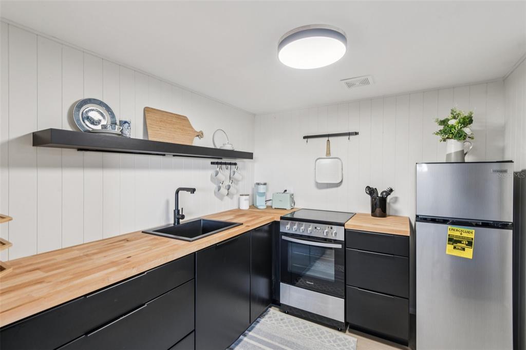 2043 DENMARK STREET UNIT 75, CLEARWATER, FL — photo 4 of 26