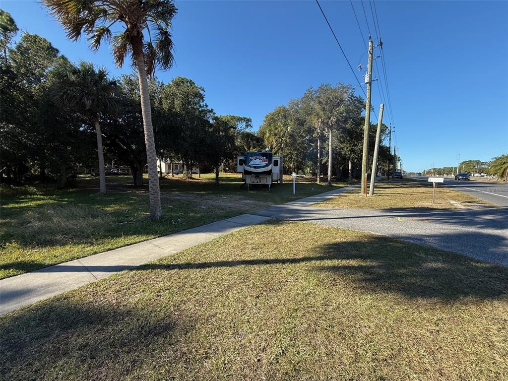 3258 S RIDGEWOOD AVENUE, EDGEWATER, FL — photo 5 of 5