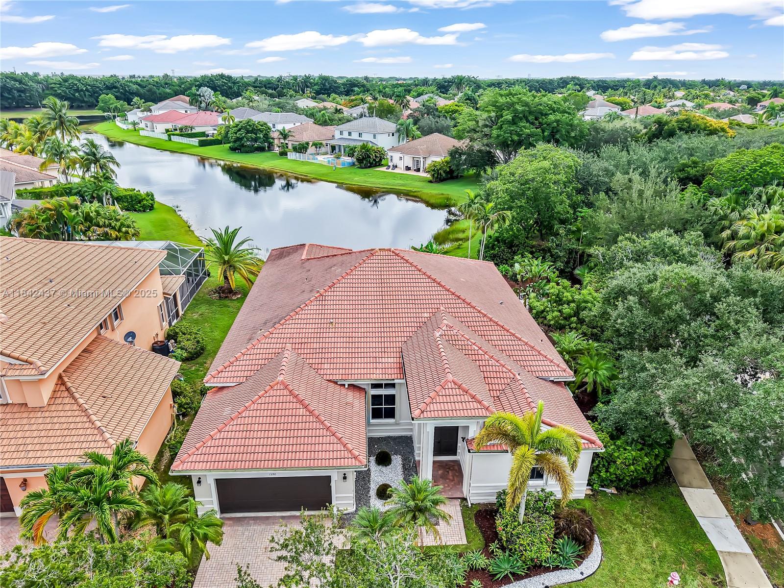 1590 Osprey Bnd, Weston FL 33327