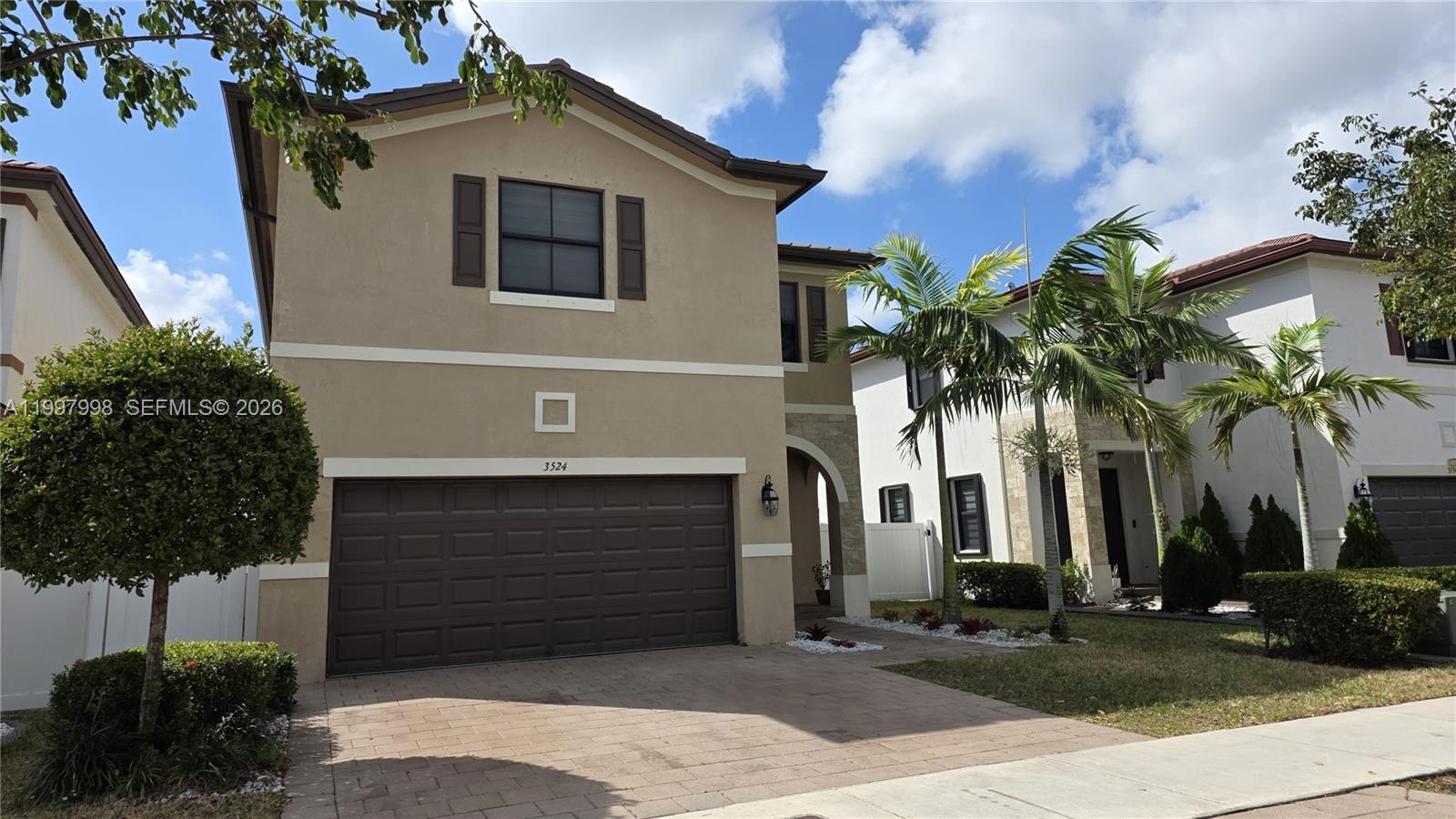 3524 W 106th St, Hialeah FL 33018