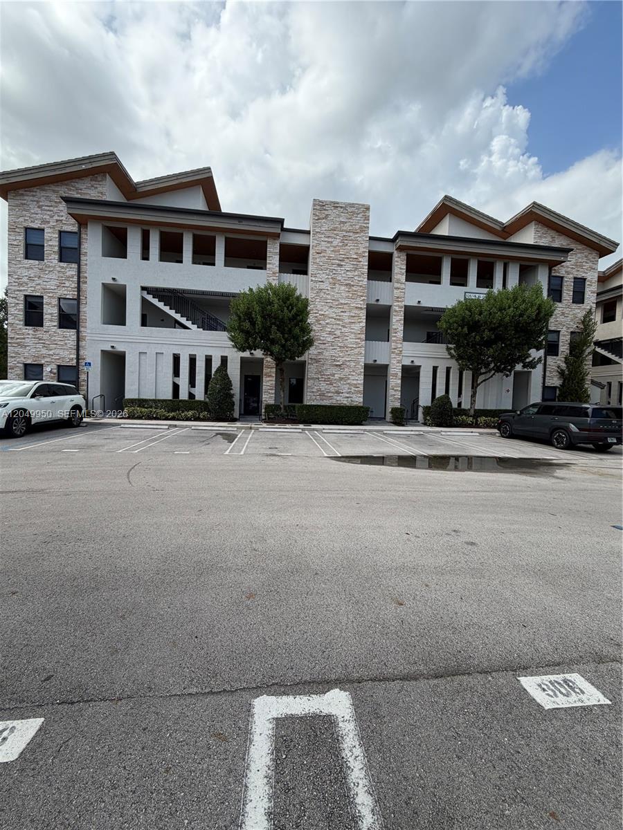 8195 NW 104th Ave # 22, Doral FL 33178