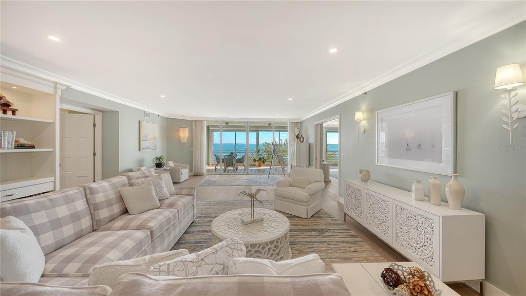2410 HARBOURSIDE DRIVE UNIT 142, LONGBOAT KEY, FL — photo 5 of 30