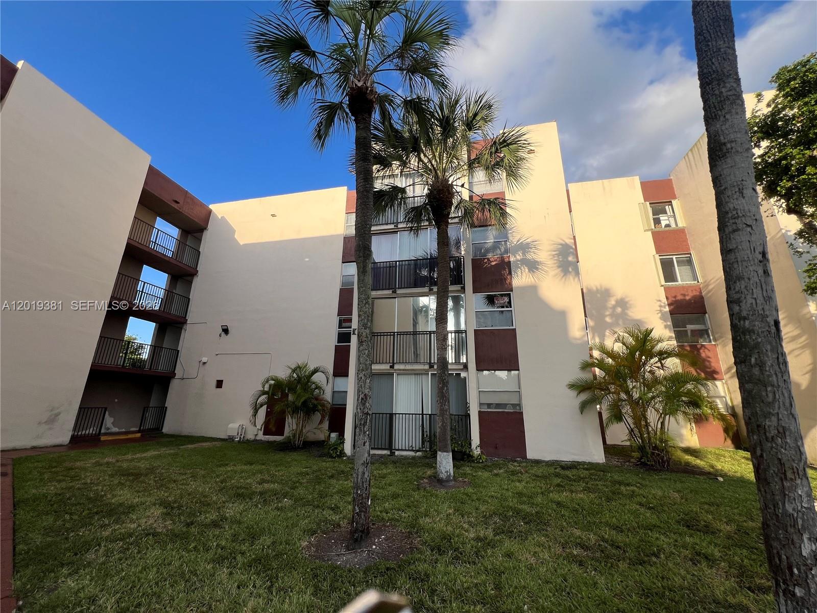 9431 SW 4th St # 207, Miami FL 33174