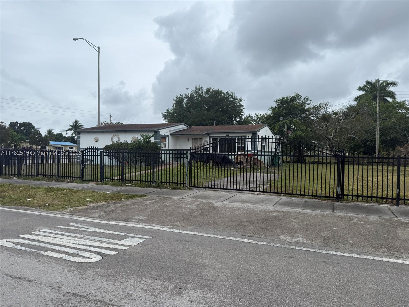 18300 NW 10th Ct, Miami Gardens FL 33169