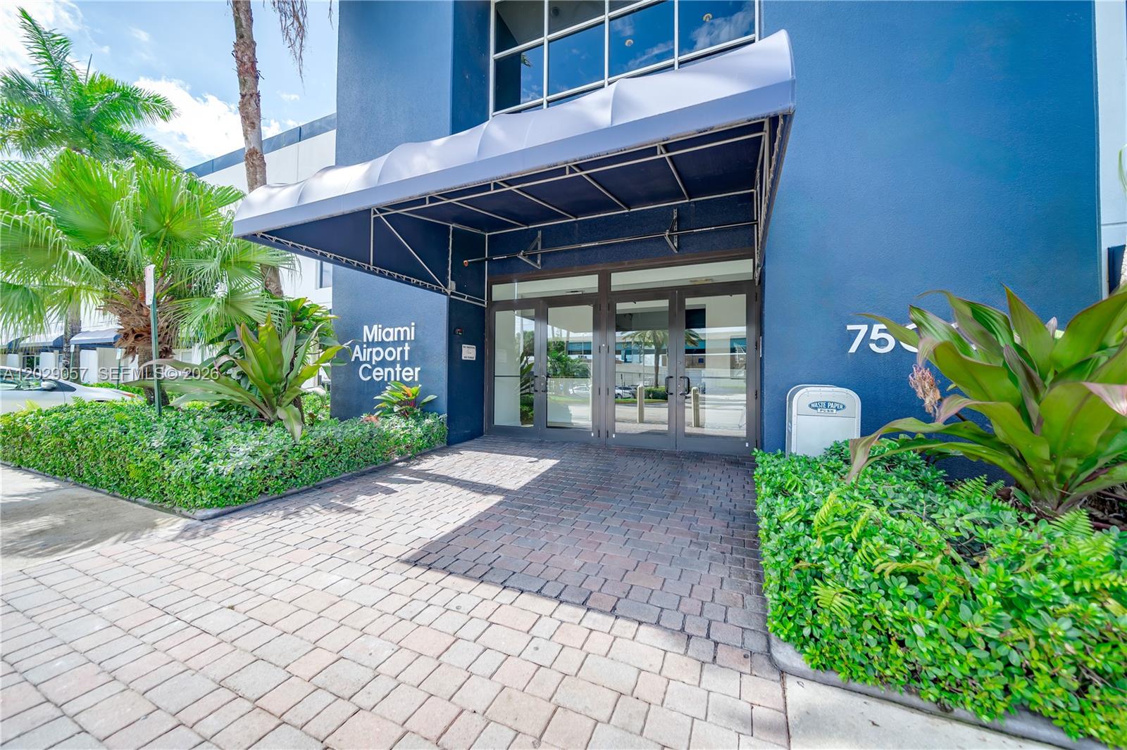 7500 NW 25th St # 220, Miami FL 33122