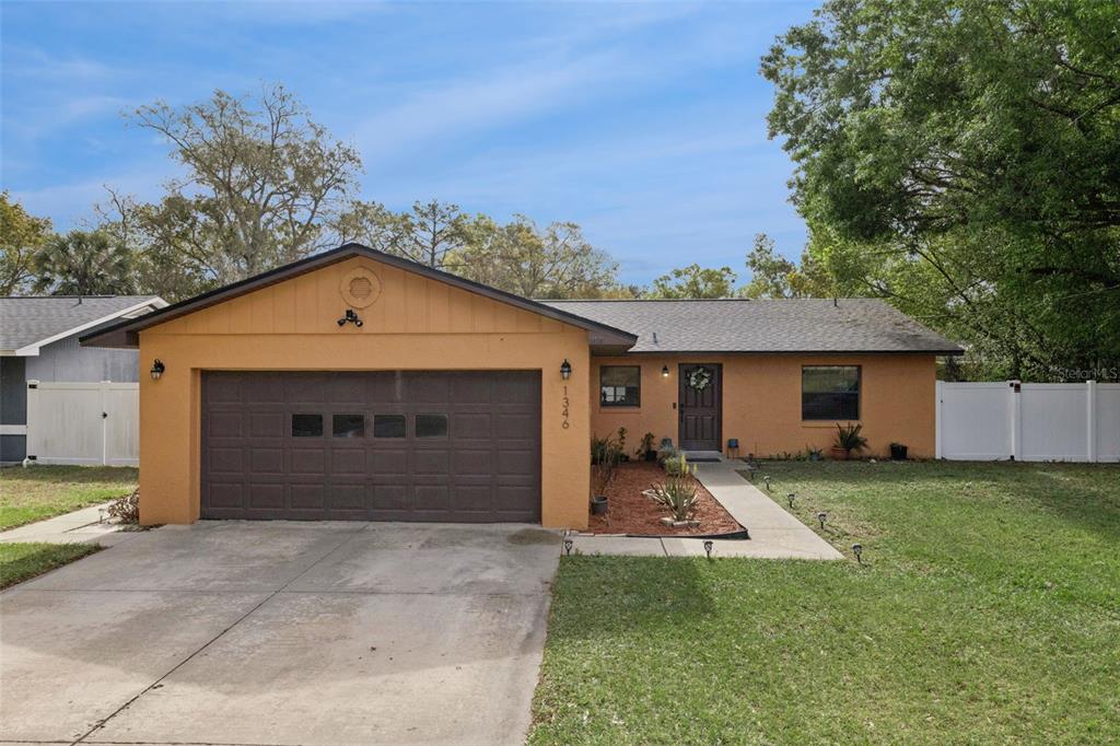 1346 QUINTUPLET DRIVE