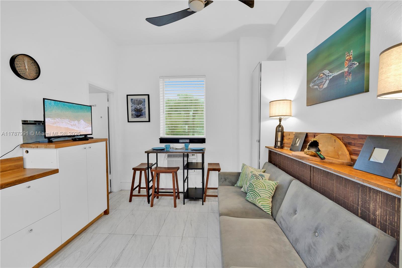 255 W 24th St # 136, Miami Beach FL 33140