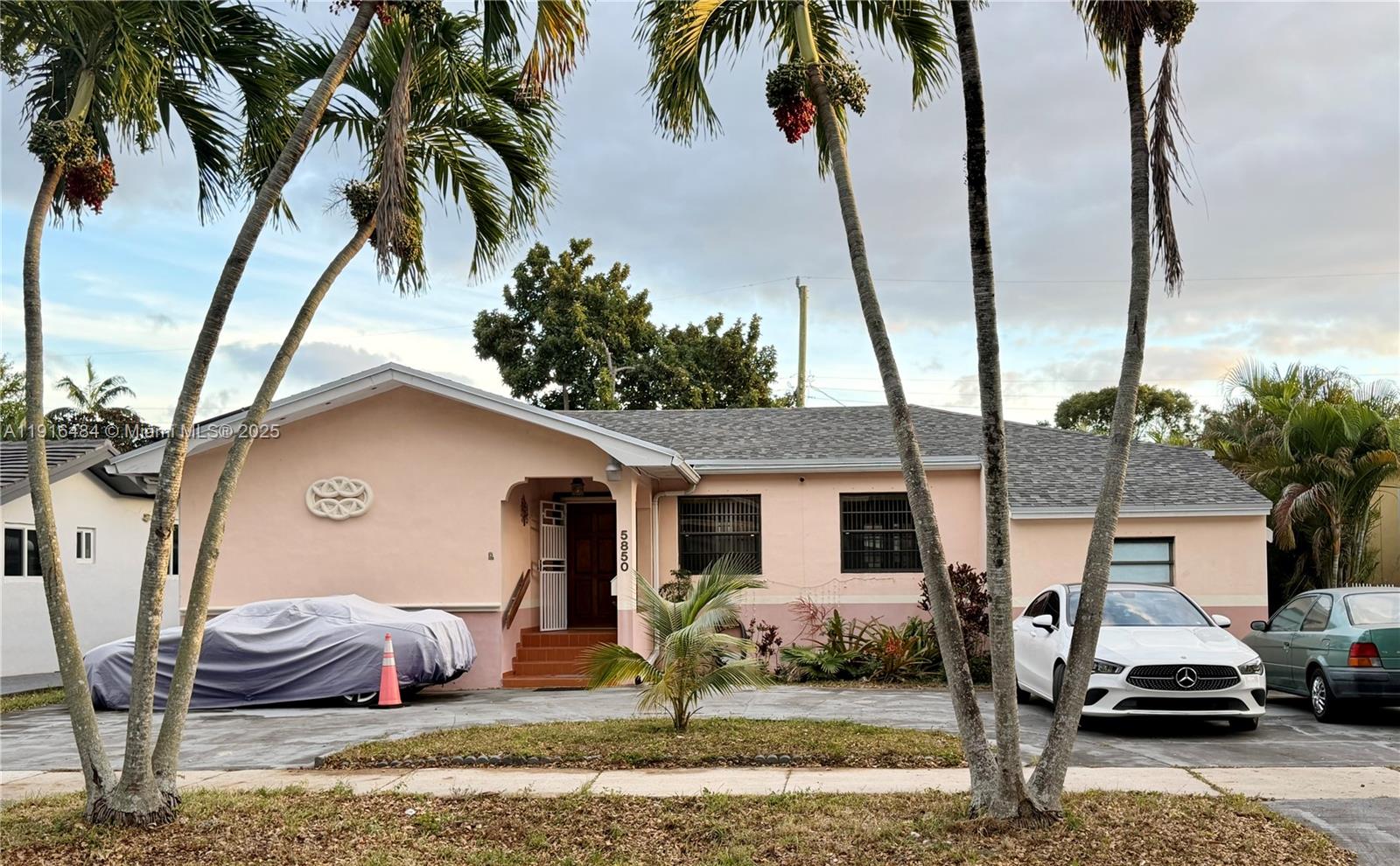 5850 SW 13th Ter, West Miami FL 33144