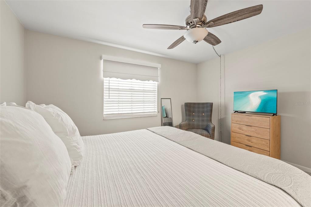 500 GLENNES LANE UNIT 206, DUNEDIN, FL — photo 5 of 23