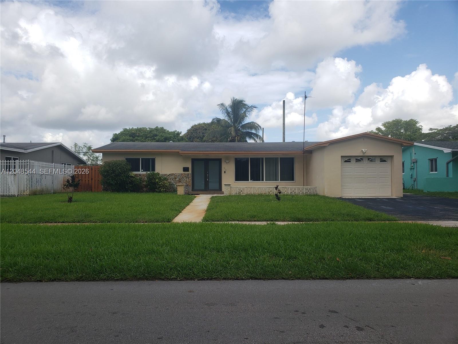 510 SW 70th Ave, Pembroke Pines FL 33023