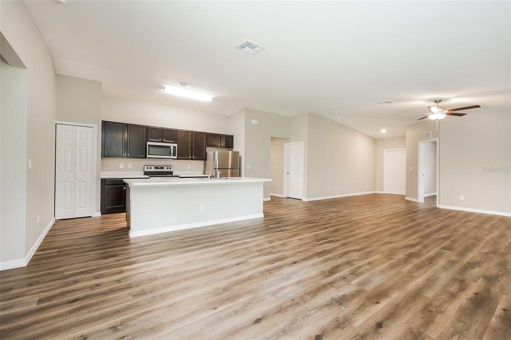 3592 GIBLIN DRIVE, NORTH PORT, FL — photo 5 of 15