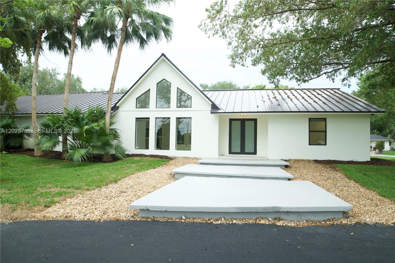 20500 SW 50th Pl, Southwest Ranches FL 33332