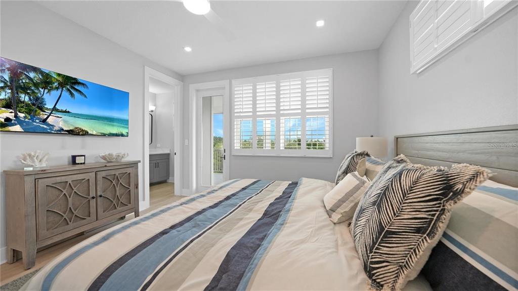 111 4TH STREET S, BRADENTON BEACH, FL — photo 4 of 30