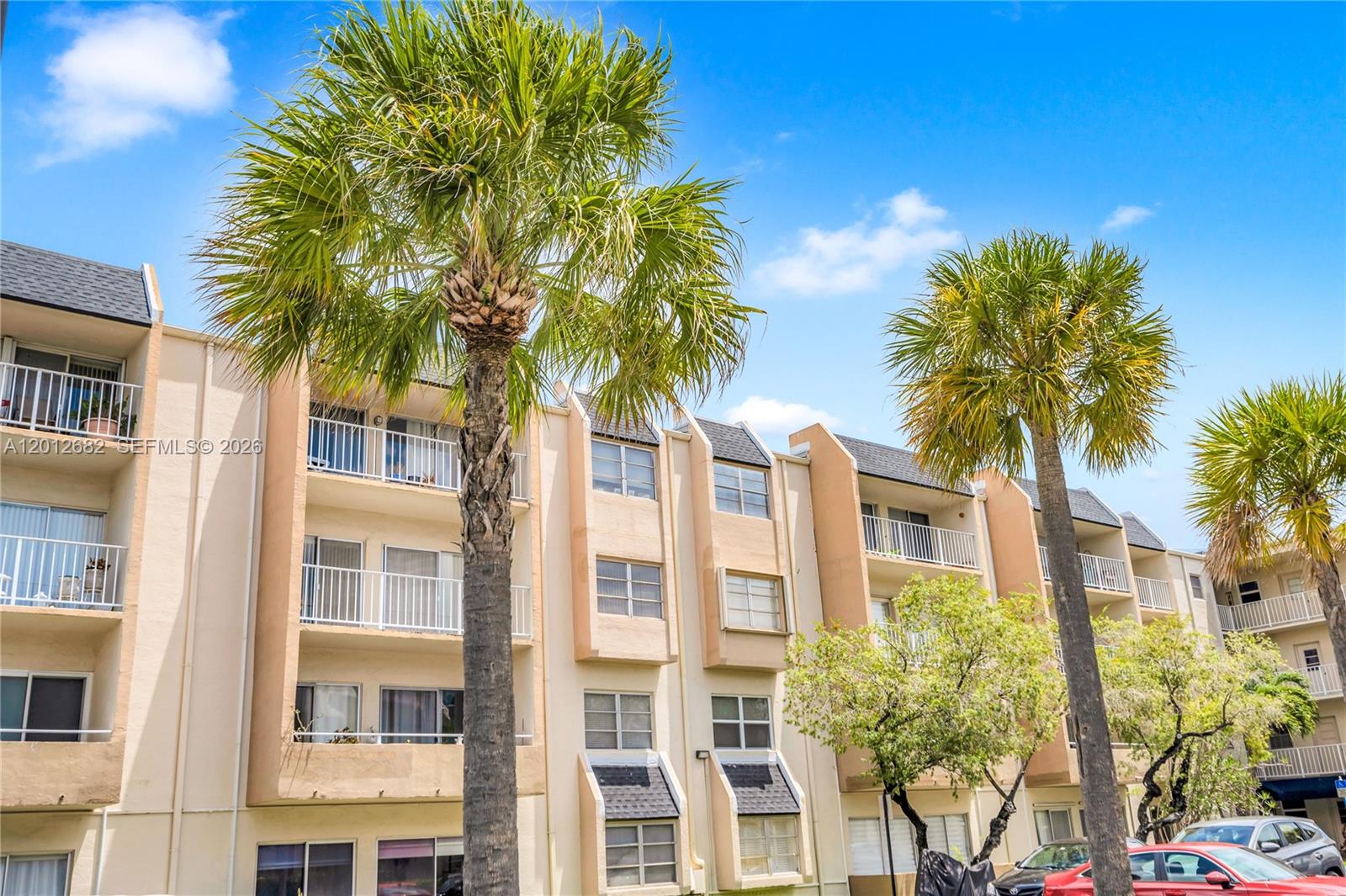 7757 SW 86th St # 213, Miami FL 33143