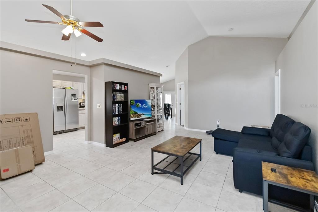 10844 FLYCAST CIRCLE, ORLANDO, FL — photo 3 of 24