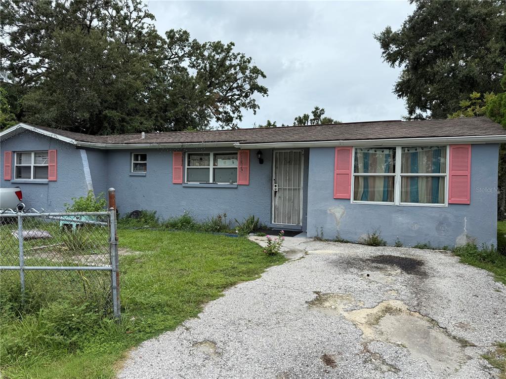 4021 DELEUIL AVENUE
