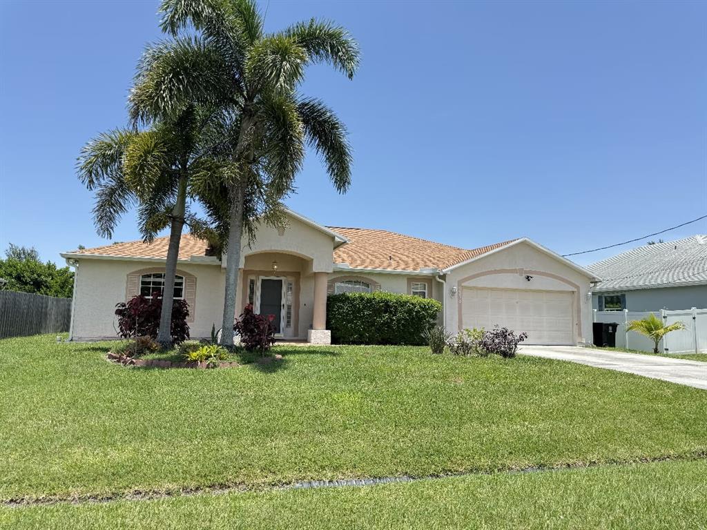 5338 NW SOUTH CRISONA CIRCLE