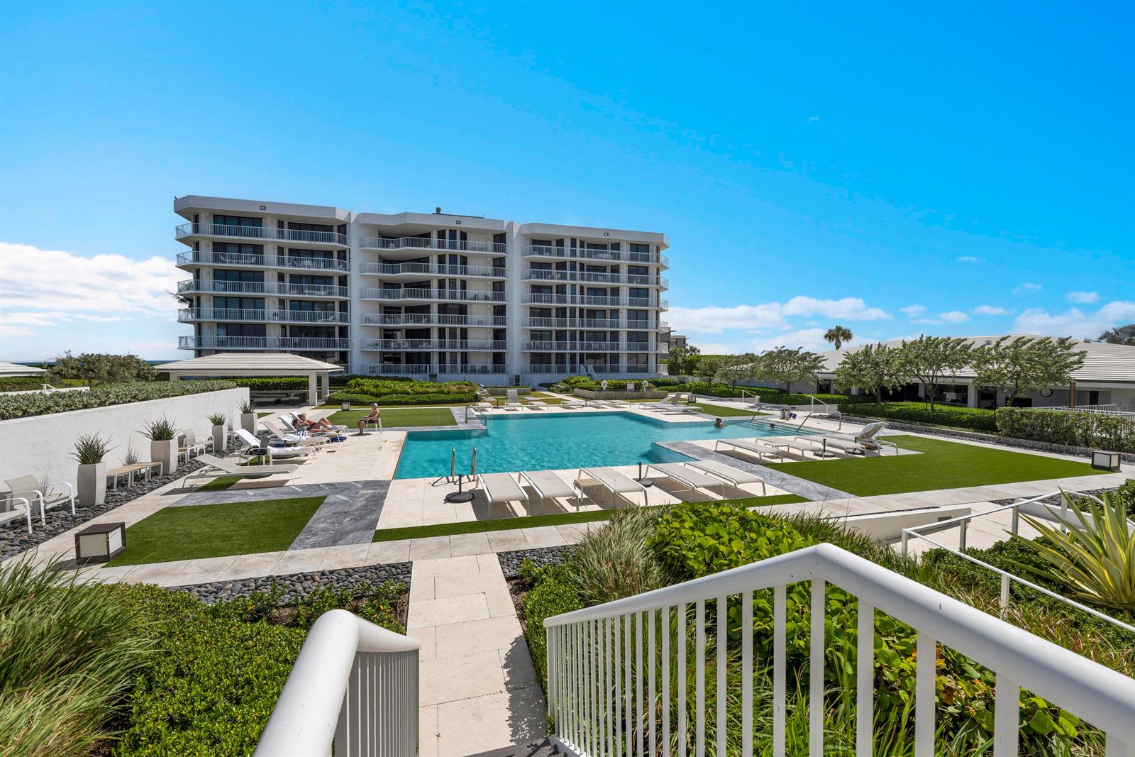 3170 S Ocean Boulevard # 201n, Palm Beach FL 33480