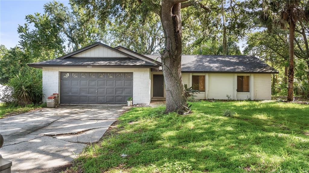 15925 SUMMIT COURT