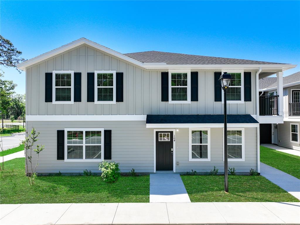 3821 SW 43RD COURT