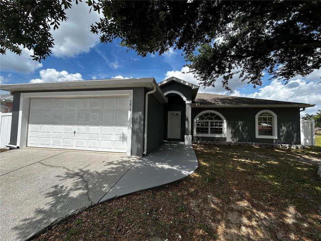5815 MOCKINGBIRD DRIVE