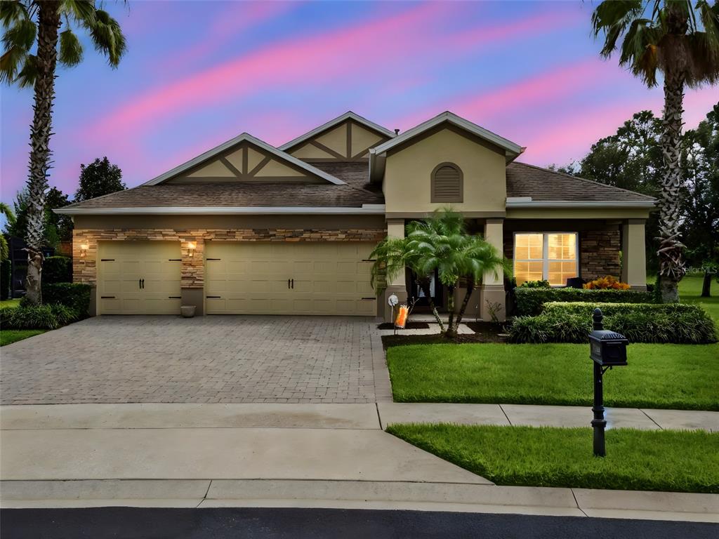 15402 SANDFIELD LOOP