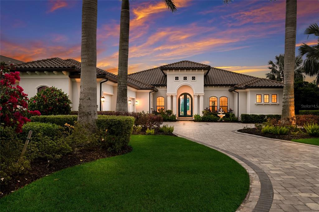 8411 BROADSTONE COURT