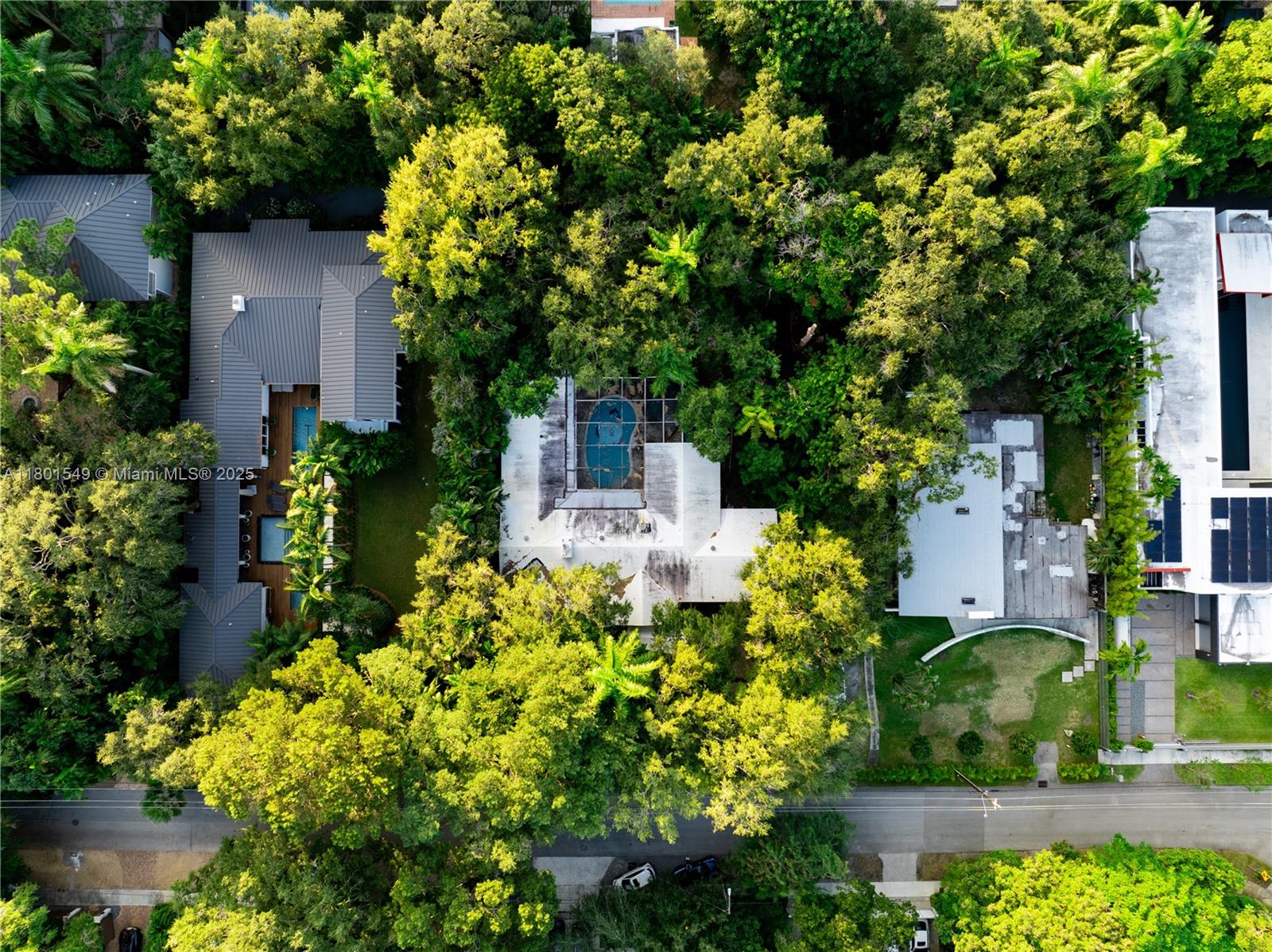 2850 Natoma St, Coconut Grove FL 33133