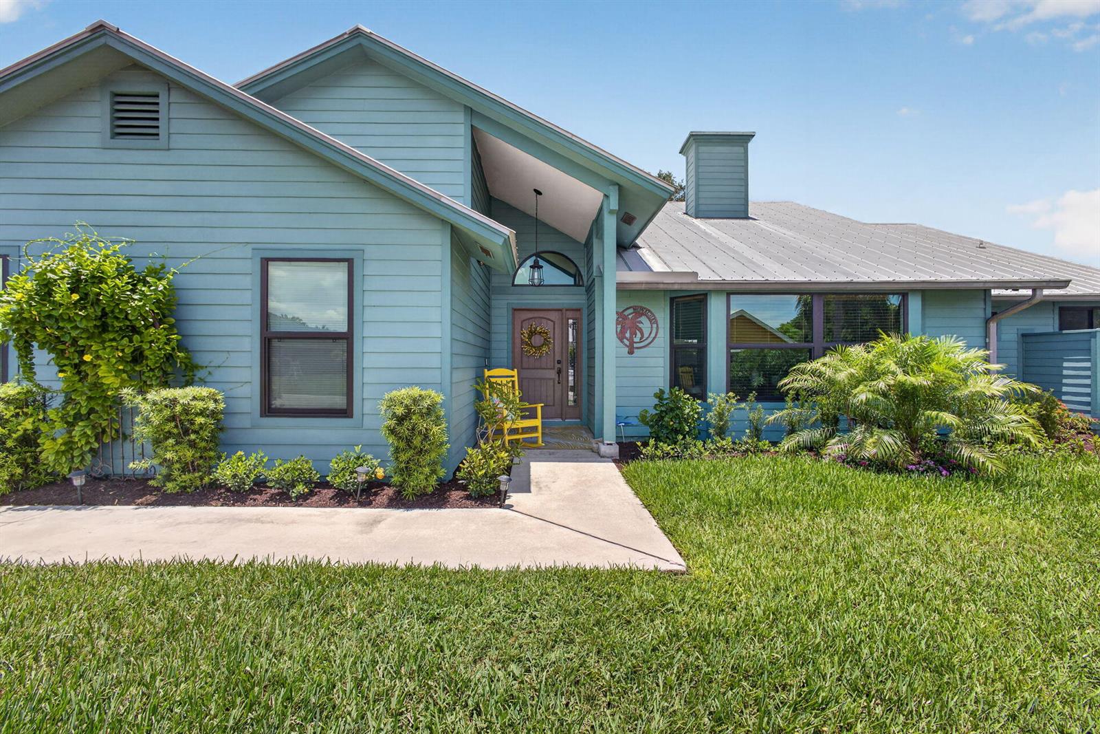 10705 SE Seabreeze Court, Hobe Sound FL 33455