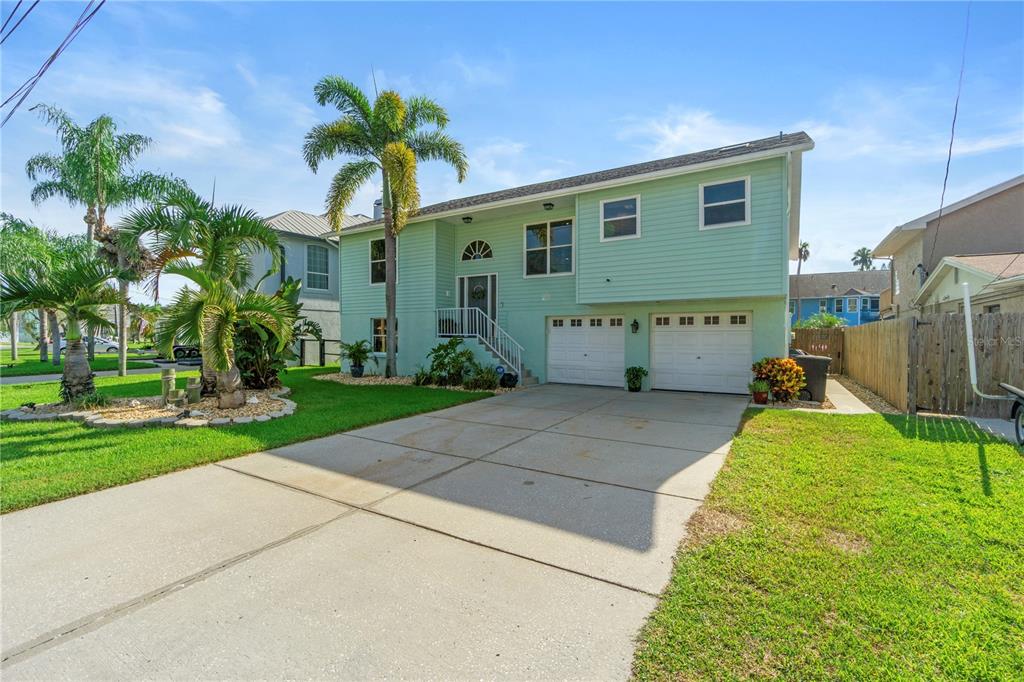 5450 TROPIC DRIVE