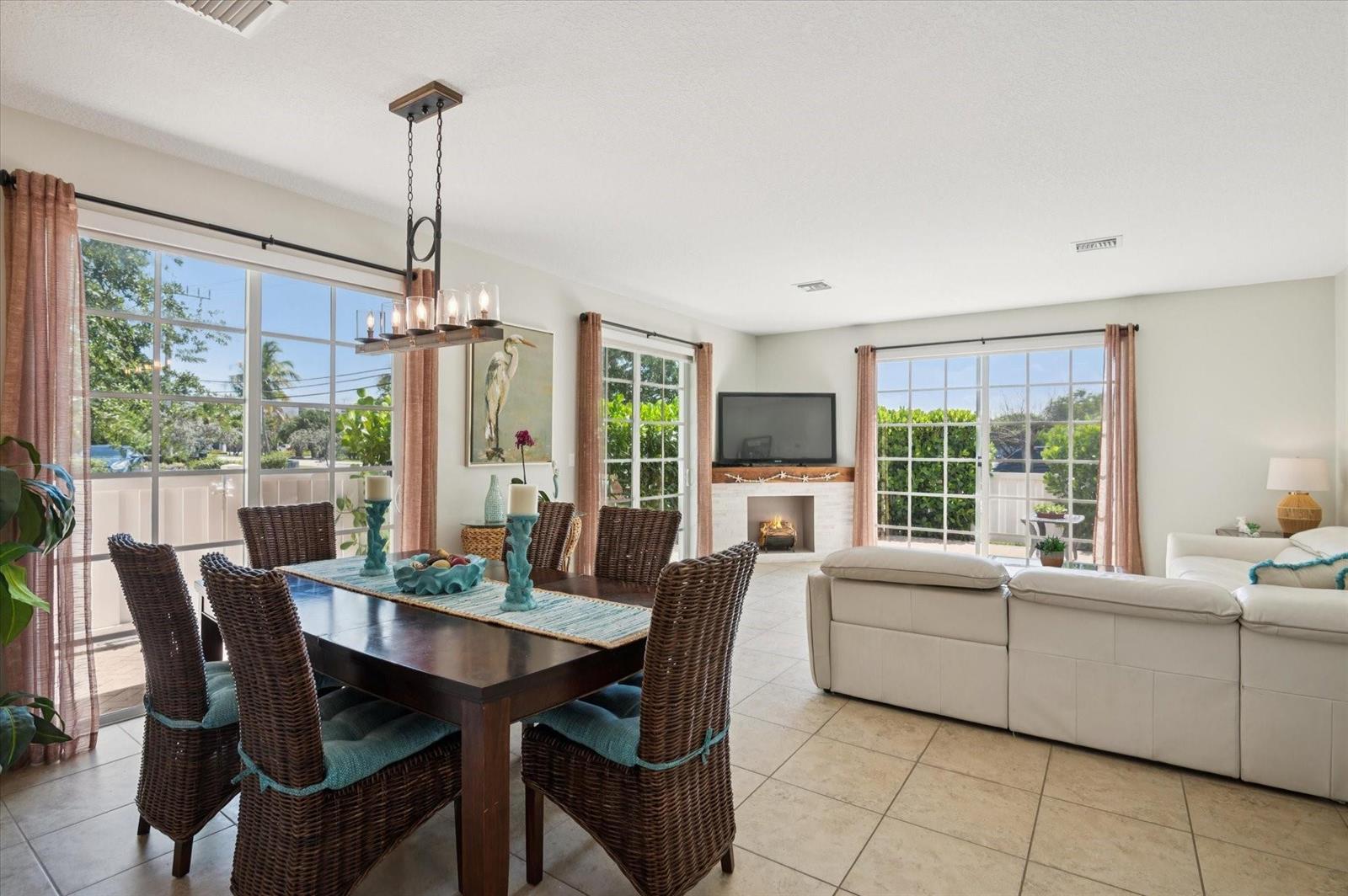 2325 SE 5th Street, Pompano Beach FL 33062