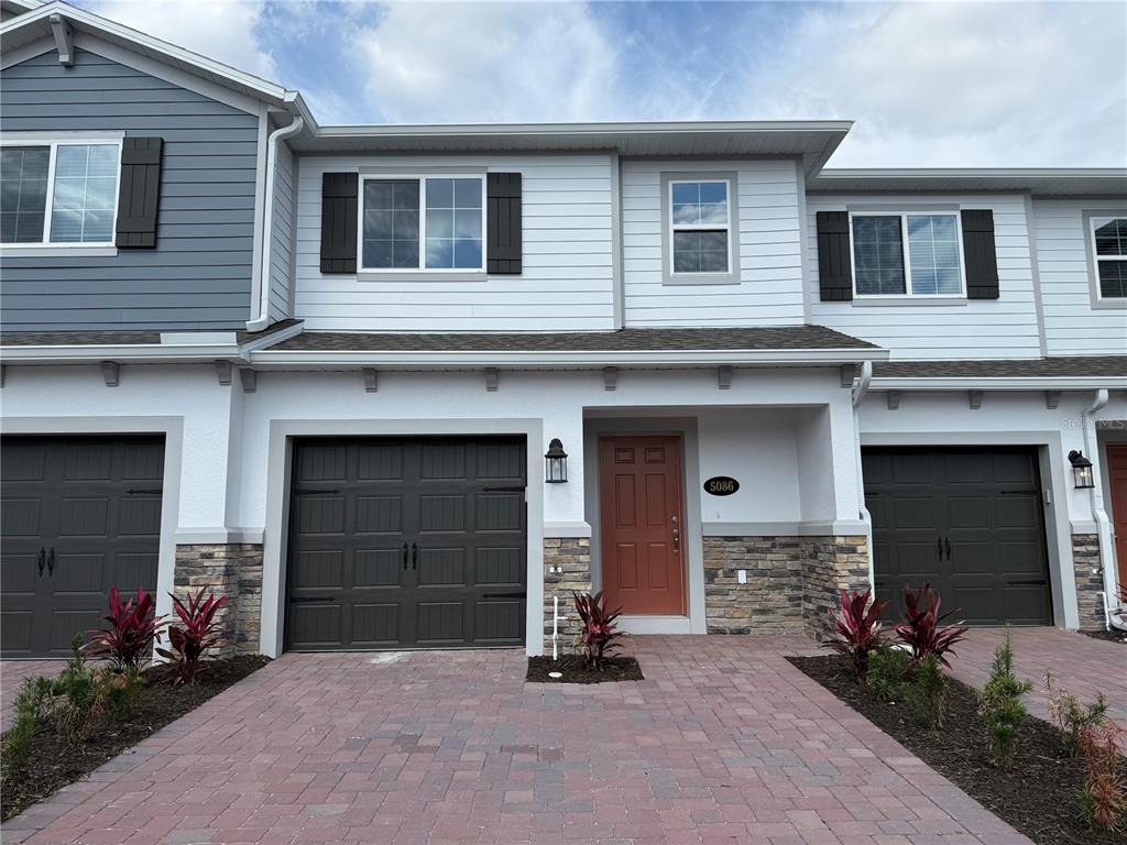 5086 RAIN SHADOW DRIVE