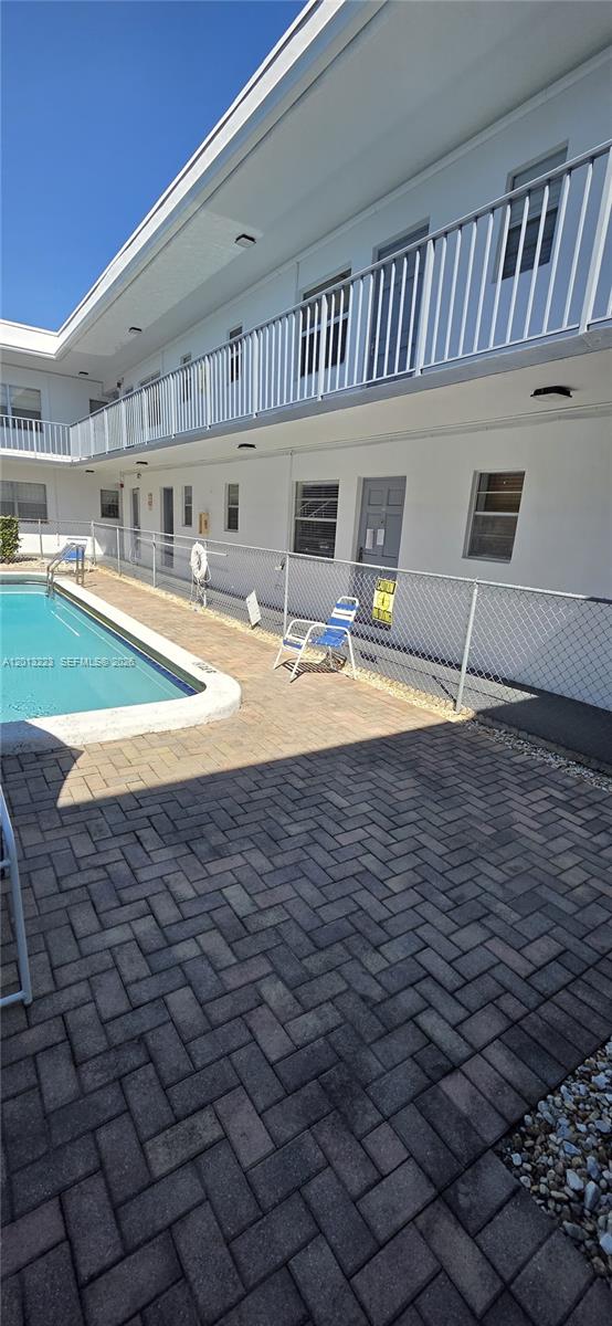 30 SE 4th Ave # 115, Hallandale Beach FL 33009