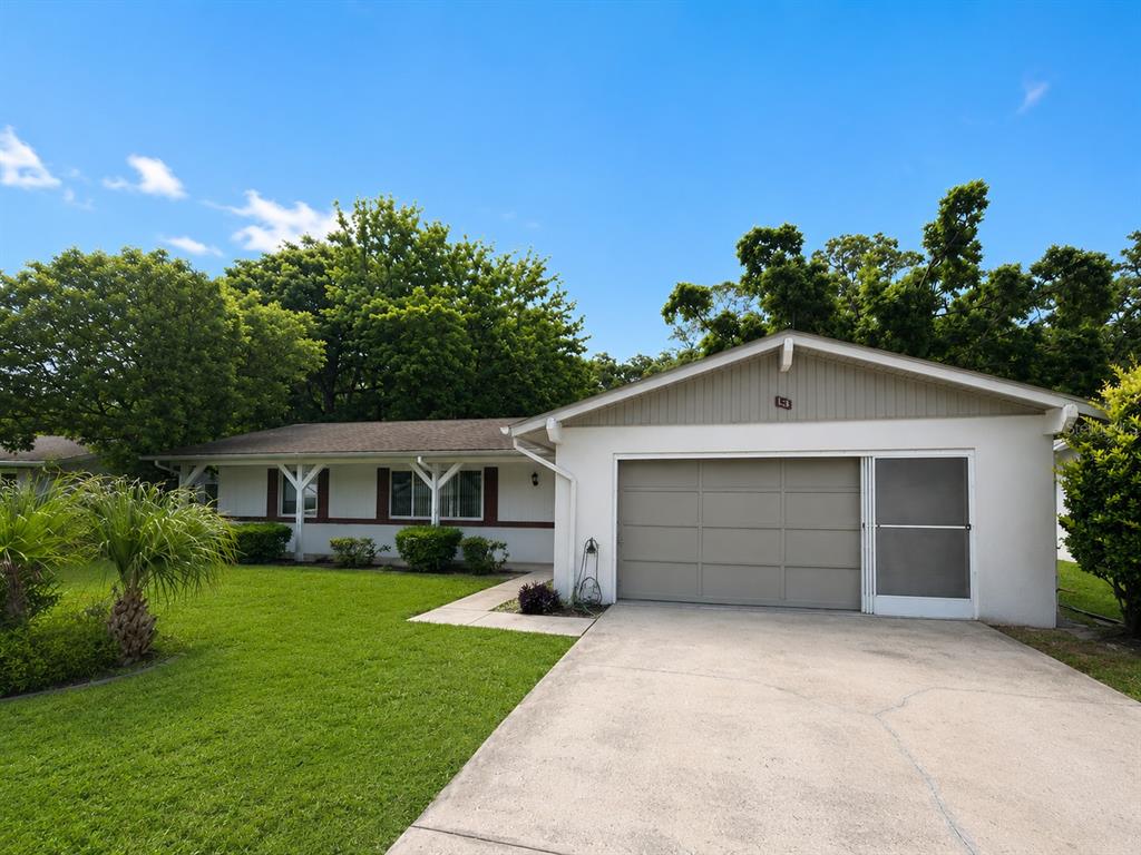 13 COURTNEY PLACE