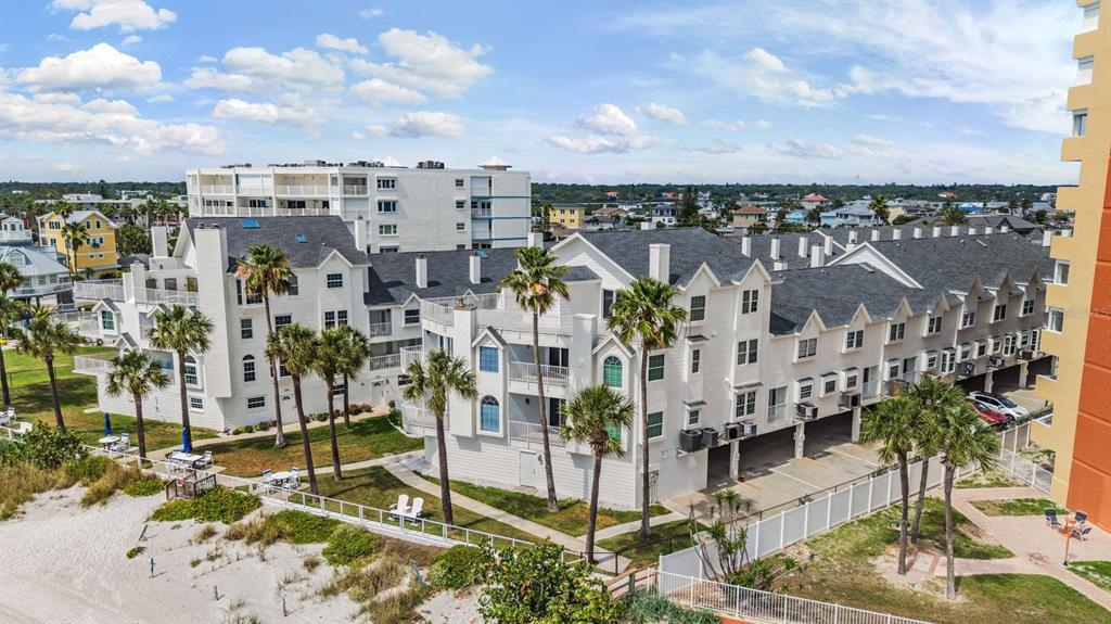 17960 GULF BOULEVARD UNIT 121