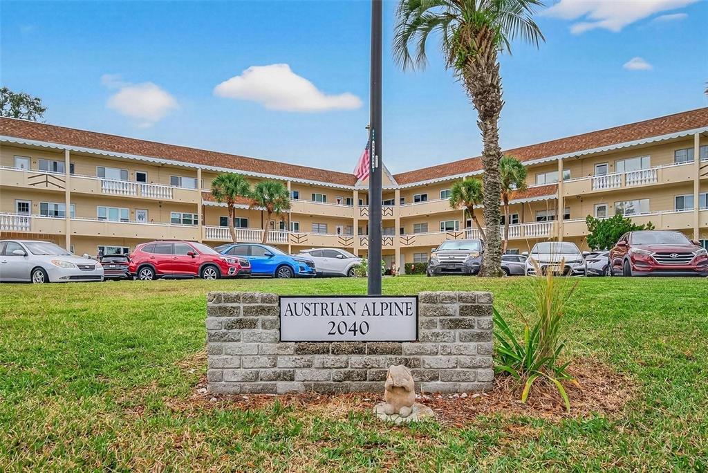 2040 WORLD PARKWAY BOULEVARD UNIT 34