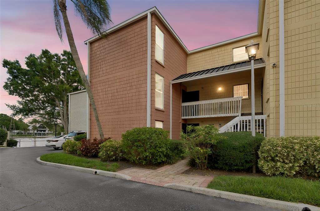 2424 W TAMPA BAY BOULEVARD UNIT I204