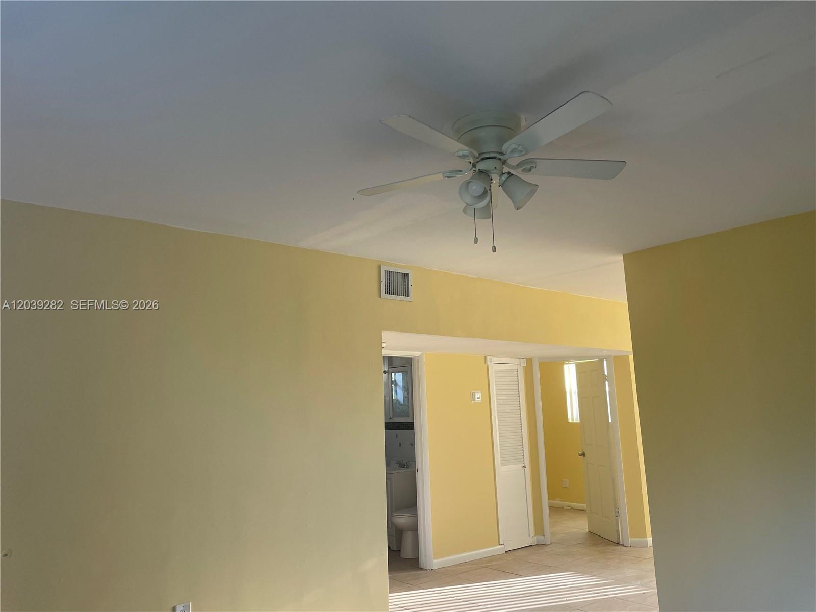 NORTH MIAMI BEACH, FL — photo 2 of 9