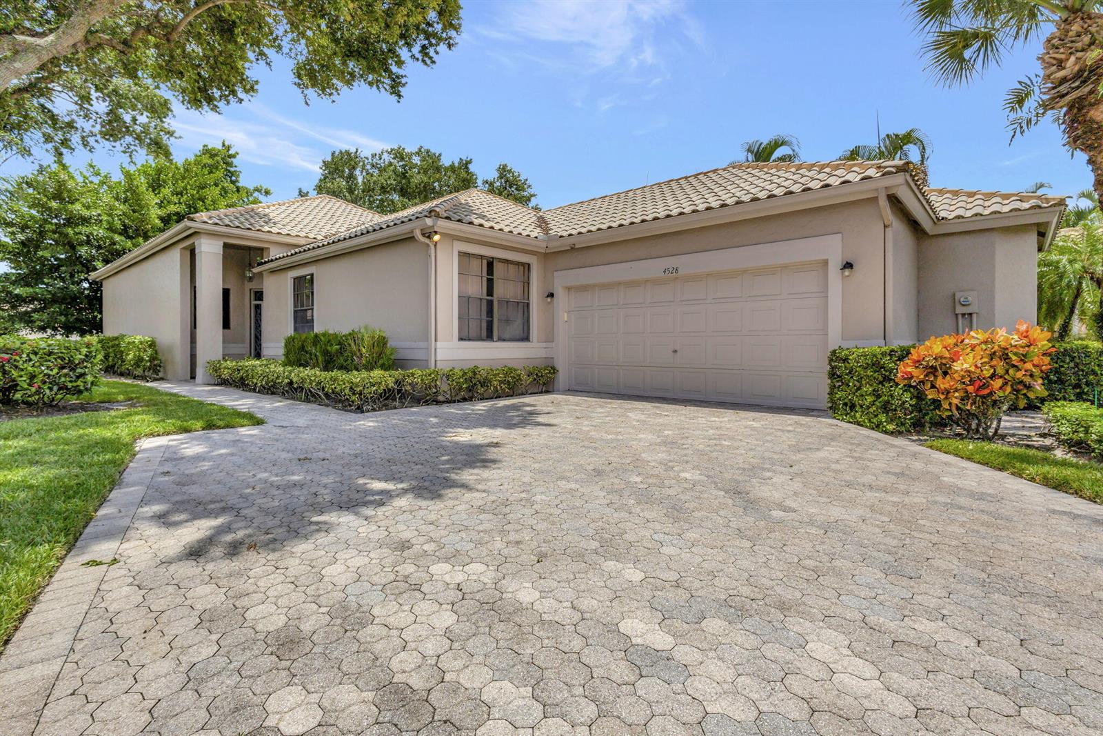 4528 Barclay Fair Way, Lake Worth FL 33449
