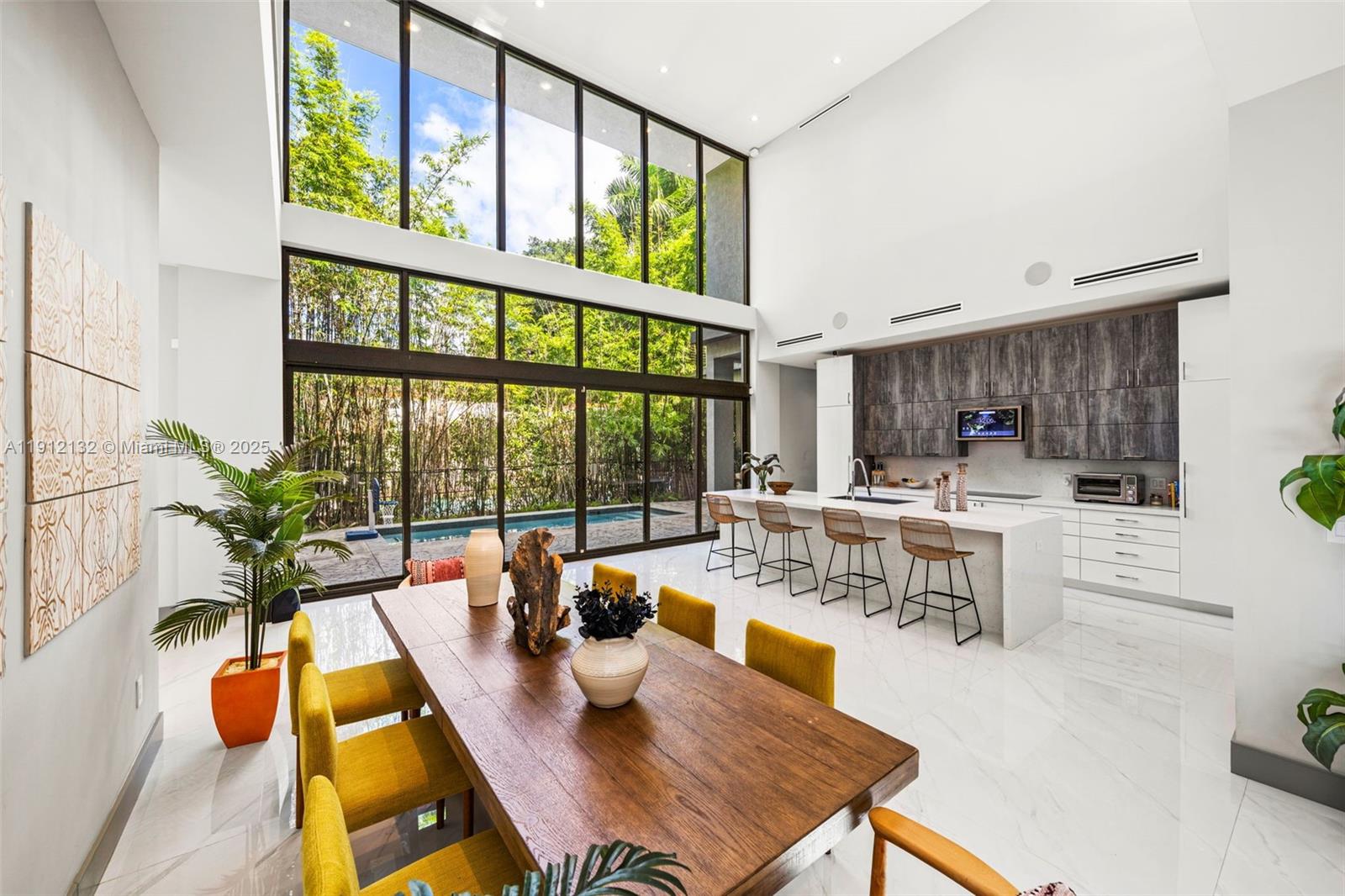 4185 Ventura Ave, Coconut Grove FL 33133